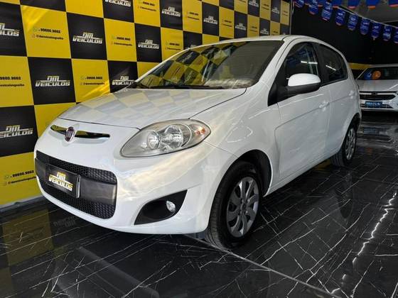 FIAT PALIO 1.0 MPI ATTRACTIVE 8V FLEX 4P MANUAL FIAT PALIO 1.0 MPI ATTRACTIVE 8V FLEX 4P MANUAL
